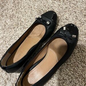 Vionic Mod Daphne Pumps size 8